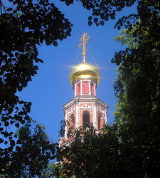 squally 
Колокольня Новодевичьего монастыря, Россия, Москва 
2006-07-20 08:10:01