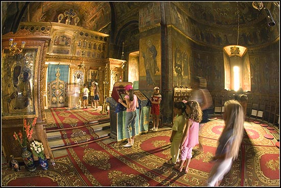 at Caldarusani monastery - visit in the church