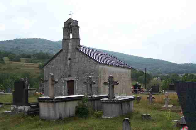 CRKVA SV. ARHANGELA MIHAILA - VELIMLJE