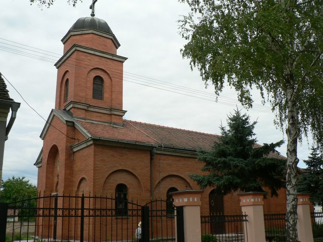 Crkva Svetog Nikolaja u Tenji kod Osijeka