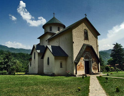 xml 
Moraca Monastery 
2006-08-01 15:17:14