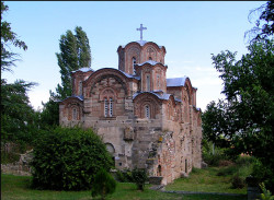 dragoj03 
Црква у селу Старо Нагоричане 
2006-08-17 21:21:39