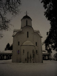 zakgil 
Перынский скит. Oснован в 995 году. 
2006-08-26 01:01:29