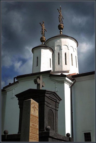 + Детаљ манастира Чокешина +