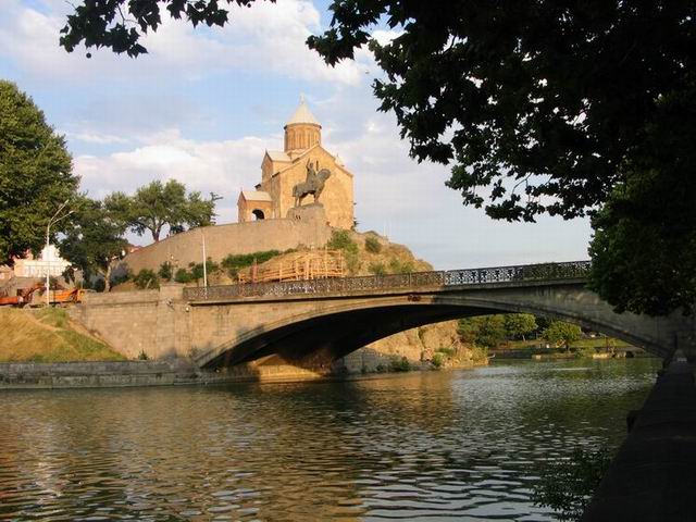 Georgian Martyrs bridge in Tbilisi