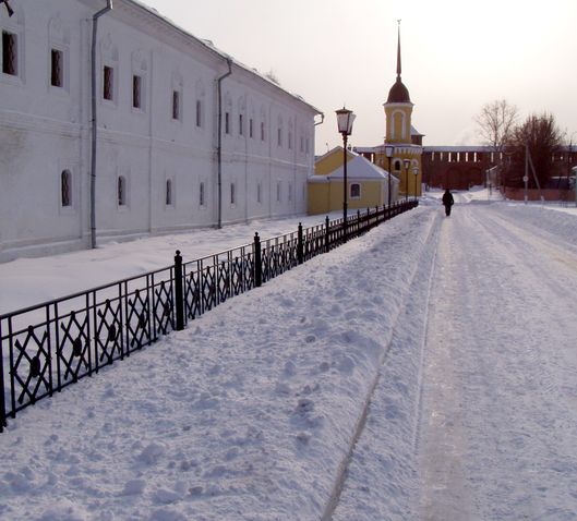 In Kremlin, beside Novo-Golutvin Monastir