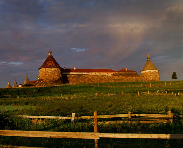 Утро старого монастыря