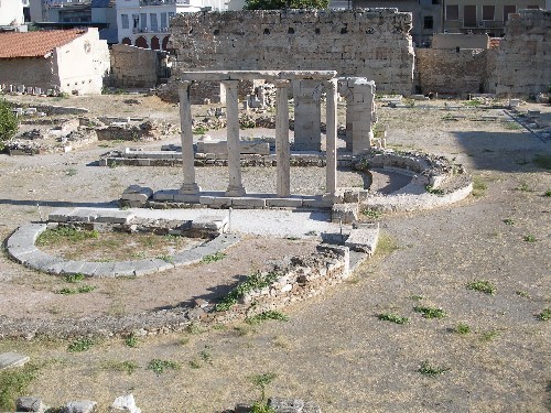 Tetraconch church (5th cen.) – Three-aisled basilica (7th cen.) – Megali Panagia (12th cen.)