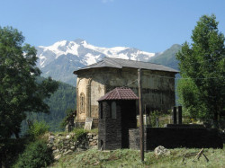 justa 
One of the churches in Latali, Upper Svaneti 
2006-09-30 20:37:36