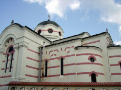 Pavlina 
Новата църква в Батак 
2006-09-15 14:54:31