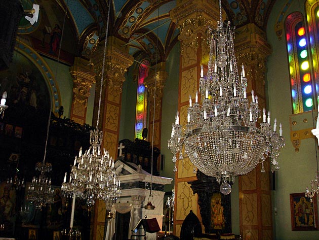 Taxiarhis' interior