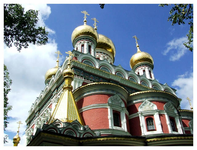 The "Russian" church nearby Shipka side view