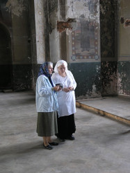 Hongor 
Две женщины 
2006-10-01 05:07:35