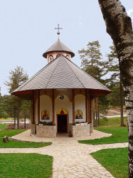 D.J. 
Црква Светог Пантелејмона, Дивчибаре 
191 
2006-10-11 00:09:54