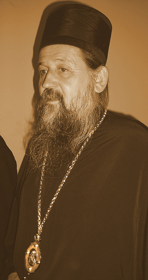 Владика Пахомије