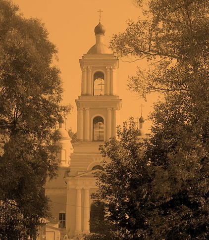 Храм в Спас-Заулке, недалеко от Твери.