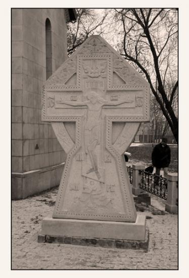 Крест Животворящий