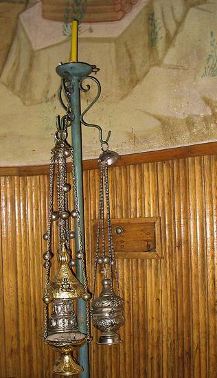 Trei cadelnite/Three Censers