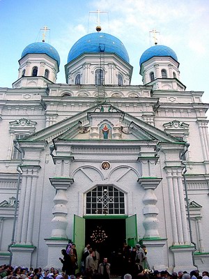 Под Покров Твой прибегающе...