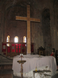 justa 
Jvari church in Mtskheta 
2006-11-02 13:12:00