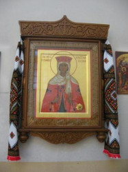 dredik 
Икона Св.Людмилы с частицей ее мощей 
2006-11-06 11:54:10