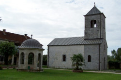 sapuric 
MANASTIR ŽDREBAONIK 
2006-11-18 22:25:23