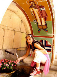 slatinac 
LEPOTA - izvor manastira Novo Hopovo 
2006-11-20 00:02:21