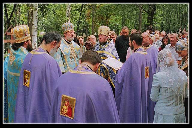 After liturgy VII - August 28, 2006
