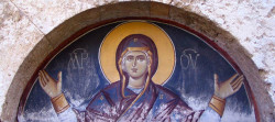 Isa 
Богородица-манастир Ново Хопово 
2006-12-03 20:24:02