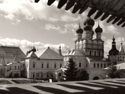 zakgil 
Kremlin of Rostov-Veliki, 2004 
2006-12-12 19:55:46