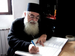 sapuric 
ČOVJEK KOGA VRIJEDI UPOZNATI 
2006-12-13 08:37:51