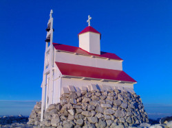 Arsenije 
Црква Свете Тројице-врх планине Румија 
2006-12-17 16:33:22