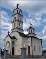 Ognjen 
Огњена Марија-Цапарде 
2006-12-25 22:15:34
