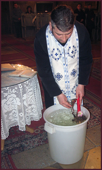Крстовдан - мало водоосвећење