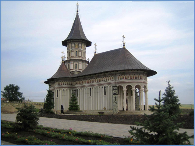 Manastirea Camarzani - Vadu Moldovei, Suceava