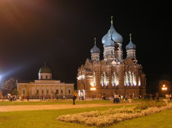 Hongor 
Храмы Успенского монастыря Тулы 
2007-01-04 07:08:17