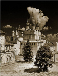 sqlap 
Ростовский Кремль 
2007-01-16 15:15:48