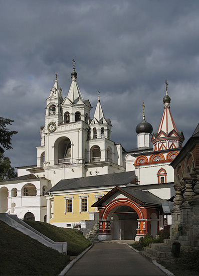 Красные ворота