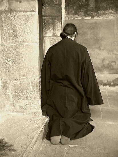 Prayer at Putna
