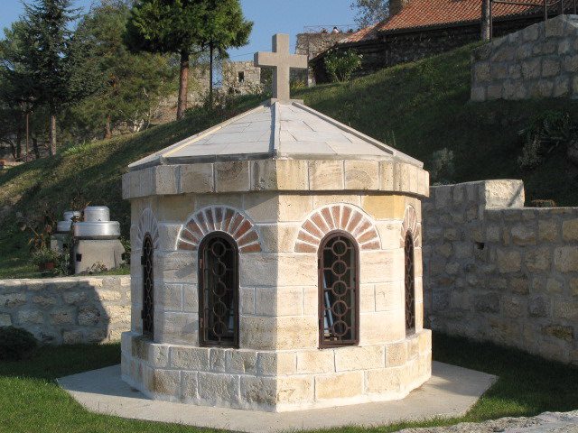 Kalimegdan- Beograd ispred Crkve Sv.Petke