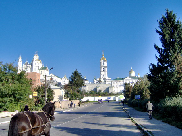 ПОЧАЈЕВ