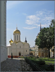 solo 
Троицкий собор/Trinity Cathedral 
2007-02-02 00:19:51