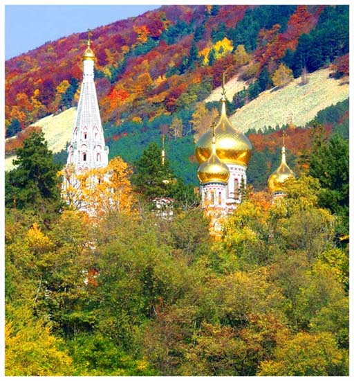 The Russian Church in the colors of the Fall