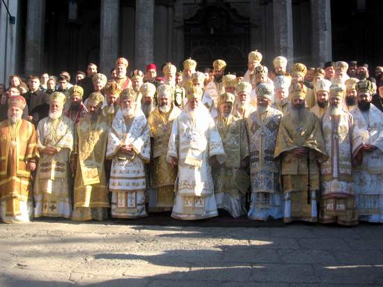 Liturghie Arhiereasca - Bucuresti, noiembrie 2006