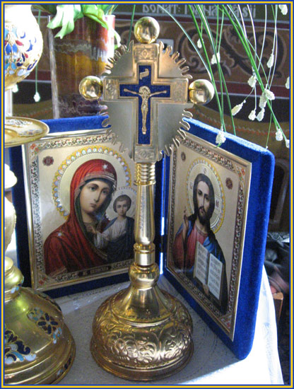 Sfânta Cruce (†)