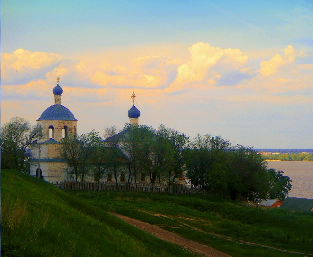 Црква Светих царева Константина и Јелени.