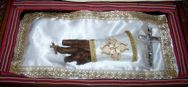 РУКА СВЕТОГ ХАРАЛАМПИЈА