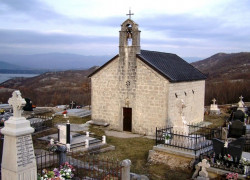 sapuric 
ЦРКВА У БРОЋАНЦУ 
2007-03-08 18:31:49