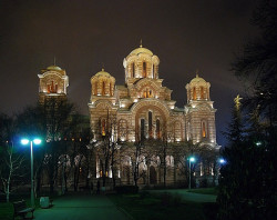 Vladapop 
Црква Светог Марка 
203 
2007-03-10 13:31:38