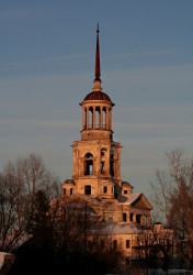 AlexG 
Колокольня Борисоглебского монастыря 
2007-03-10 20:54:22